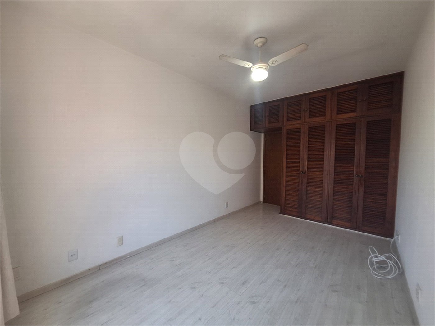 Apartamento à venda com 3 quartos, sendo 1 suíte, em Tijuca, Rio de Janeiro, RJ