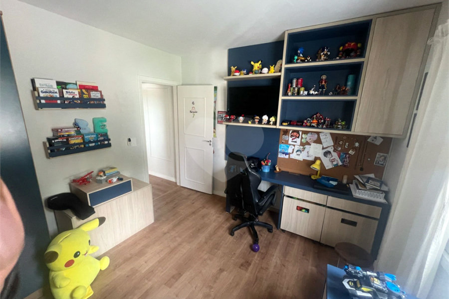 Sobrado à venda com 3 quartos, sendo 1 suíte,  em Vila Irmãos Arnoni, São Paulo, SP