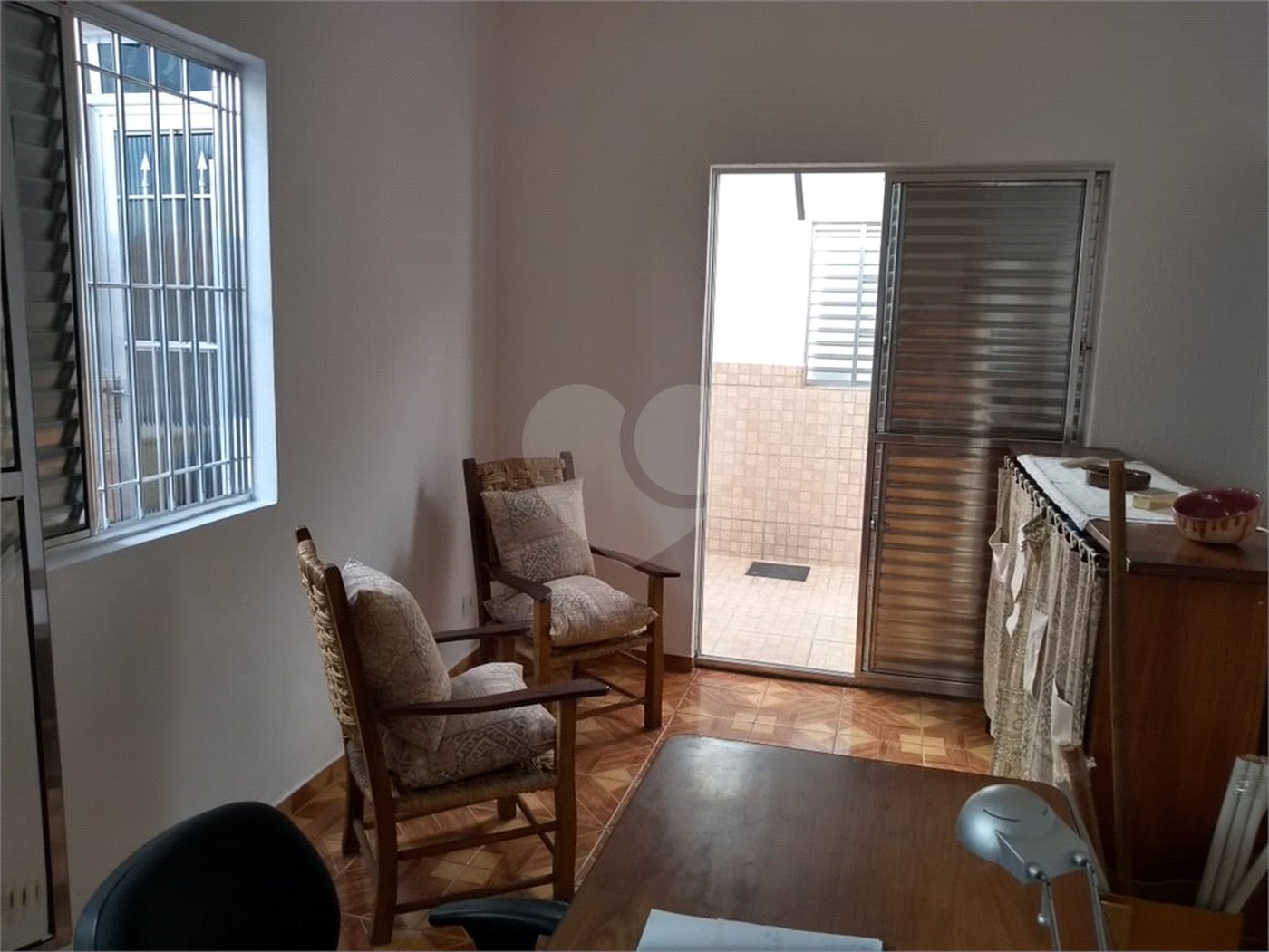 Casa Térrea à venda ou para alugar com 4 quartos, sendo 1 suíte, em Jardim Aeroporto, São Paulo, SP