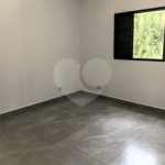 Sobrado para alugar com 2 quartos, sendo 1 suíte, no Centro, São Roque, SP