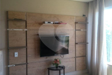 Casa à venda com 3 quartos, sendo 2 suítes,  no condomínio Vale do Sol, Bom Jesus dos Perdões - SP