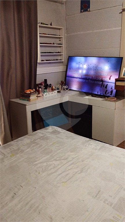 Sobrado à venda com 3 quartos, sendo 1 suíte,  em Vila Nova Cintra, Mogi das Cruzes, SP