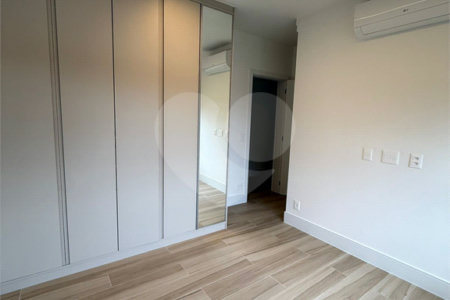 Apartamento para alugar com 4 suítes em Jardim Fonte do Morumbi, São Paulo, SP