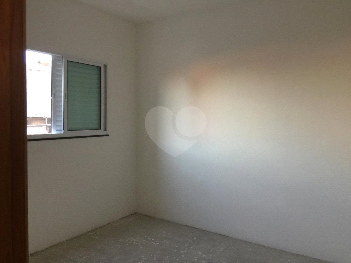 Sobrado à venda com 3 quartos, sendo 1 suíte,  em Vila Oliveira, Mogi das Cruzes, SP