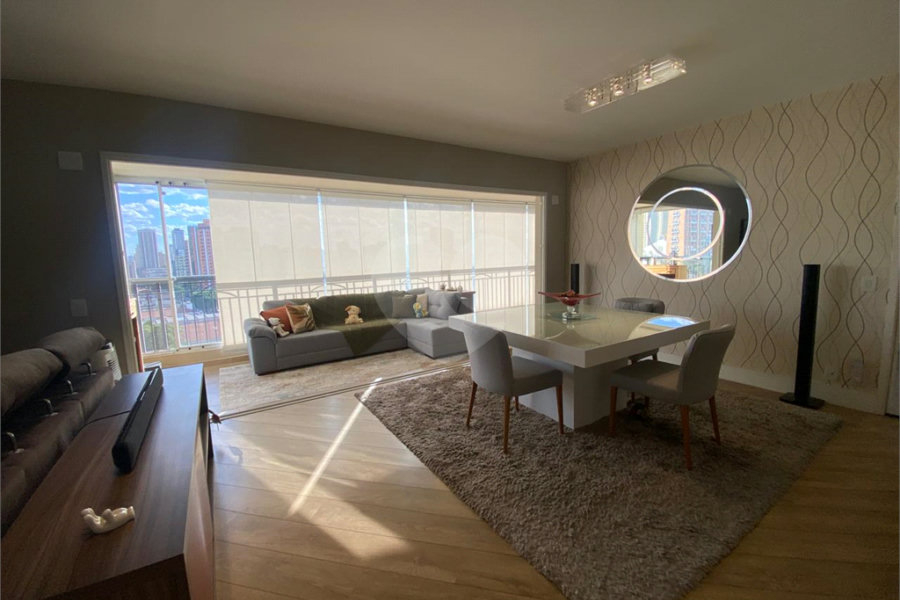 Apartamento à venda com 3 suítes em Tatuapé, São Paulo, SP