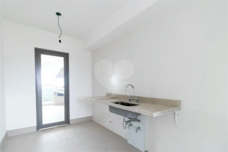 Apartamento à venda com 3 suítes em Brooklin Paulista, São Paulo, SP