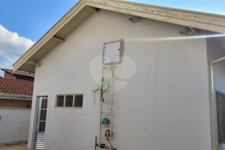 Sobrado à venda com 4 quartos, sendo 1 suíte, em Jardim Planalto, Paulínia, SP
