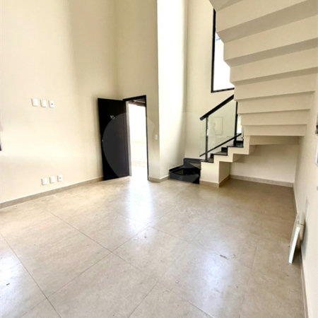 Casa à venda ou para alugar com 3 quartos, sendo 1 suíte, no condomínio Residencial Marchant Buarque, Atibaia - SP