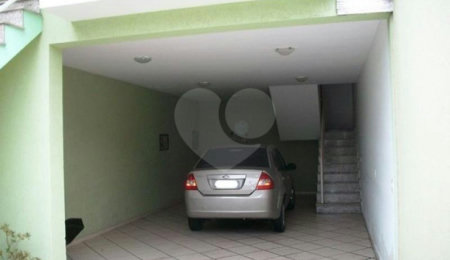 Sobrado à venda com 3 suítes em Parada Inglesa, São Paulo, SP