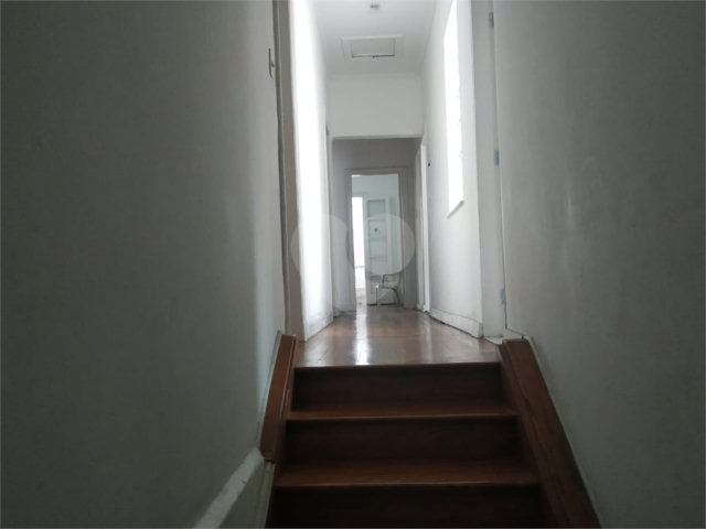 Casa à venda com 7 quartos, sendo 1 suíte,  em Santana, São Paulo, SP