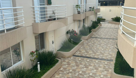 Casa à venda com 3 quartos, sendo 1 suíte,  no condomínio Residencial Villa Felicitá Ii, São Paulo - SP