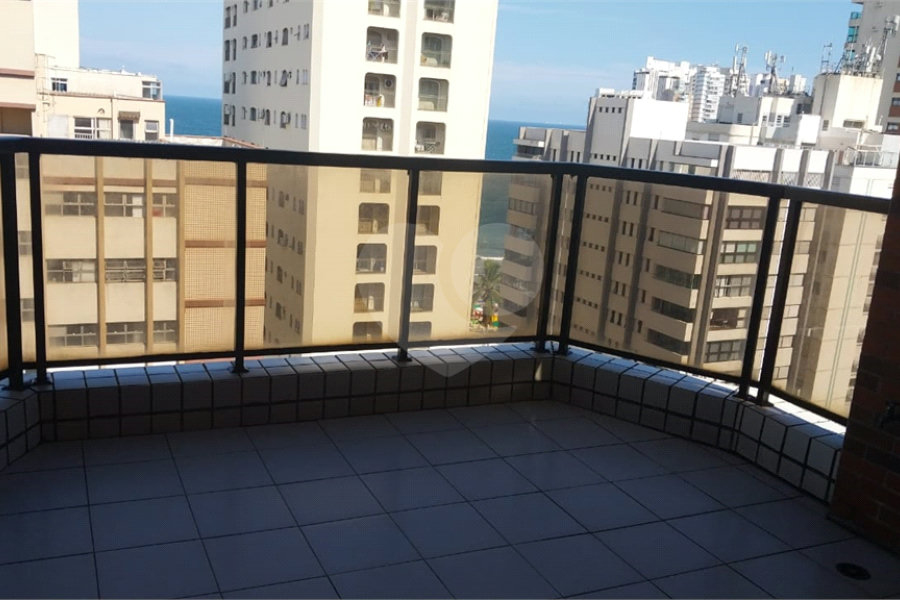 Apartamento à venda com 4 quartos, sendo 2 suítes, em Tombo, Guarujá, SP