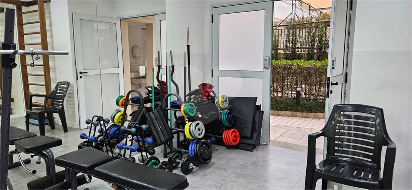 Apartamento à venda com 3 quartos, sendo 2 suítes, em Pinheiros, São Paulo, SP