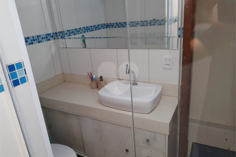 Casa à venda com 2 quartos no condomínio Vila Dionisia, São Paulo - SP