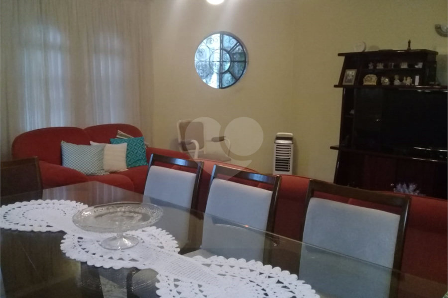 Casa à venda com 3 quartos, sendo 2 suítes, em Santana, São Paulo, SP