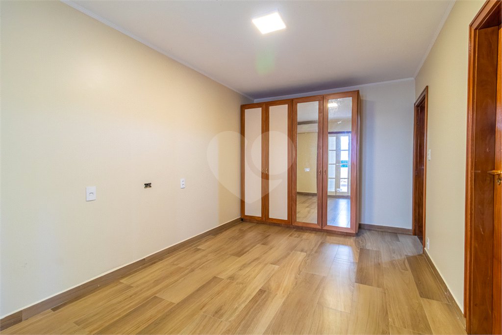 Casa à venda com 4 quartos, sendo 3 suítes,  em Interlagos, São Paulo, SP