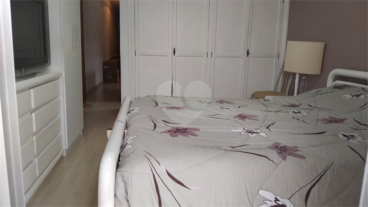 Casa à venda com 4 quartos, sendo 3 suítes,  em Vila Polopoli, São Paulo, SP