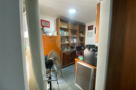 Casa Térrea à venda com 7 suítes em Alto da Lapa, São Paulo, SP