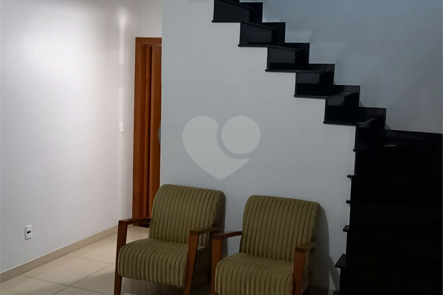 Sobrado à venda com 3 quartos, sendo 1 suíte, no Brasilândia, São Paulo, SP