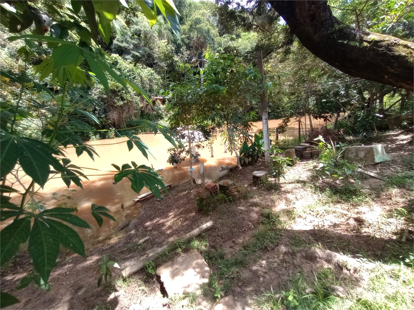 Sítio à venda com 2 quartos em Vila Sottemo, Itapetininga, SP