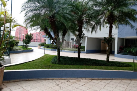 Apartamento à venda com 3 quartos, sendo 1 suíte, em Jardim das Laranjeiras, São Paulo, SP