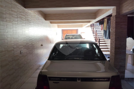Casa à venda com 3 quartos, sendo 1 suíte, em Jardim Santa Clara, Guarulhos, SP