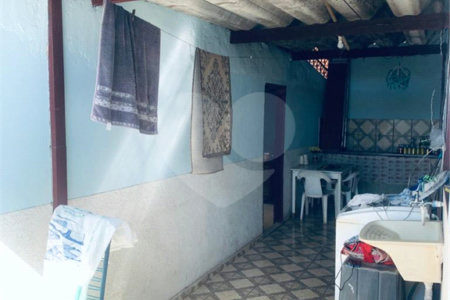 CASA TERREA NO JARDIM TANGARA