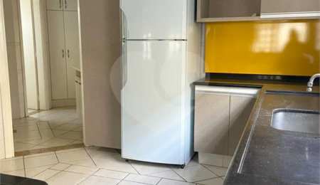 Casa à venda com 3 quartos, sendo 1 suíte,  em Parque Vivaldi Leite Ribeiro, Poços de Caldas, MG