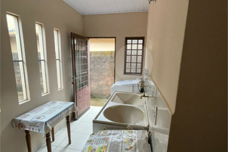 Casa à venda com 2 quartos, sendo 1 suíte, em Bosque de Ponta Porã, Ponta Porã, MS