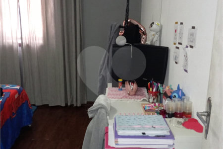 Sobrado à venda com 2 quartos em Jardim Monte Alegre, São Paulo, SP