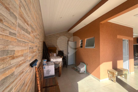 Casa à venda com 3 suítes no condomínio Lago da Serra, Araçoiaba da Serra - SP