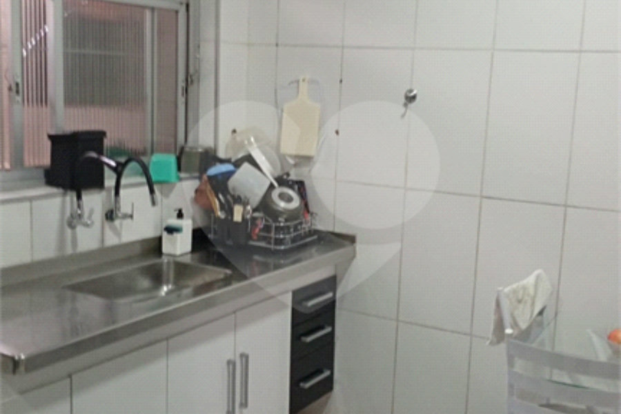 Casa de Vila à venda com 2 quartos, sendo 1 suíte, em Bom Retiro, São Paulo, SP