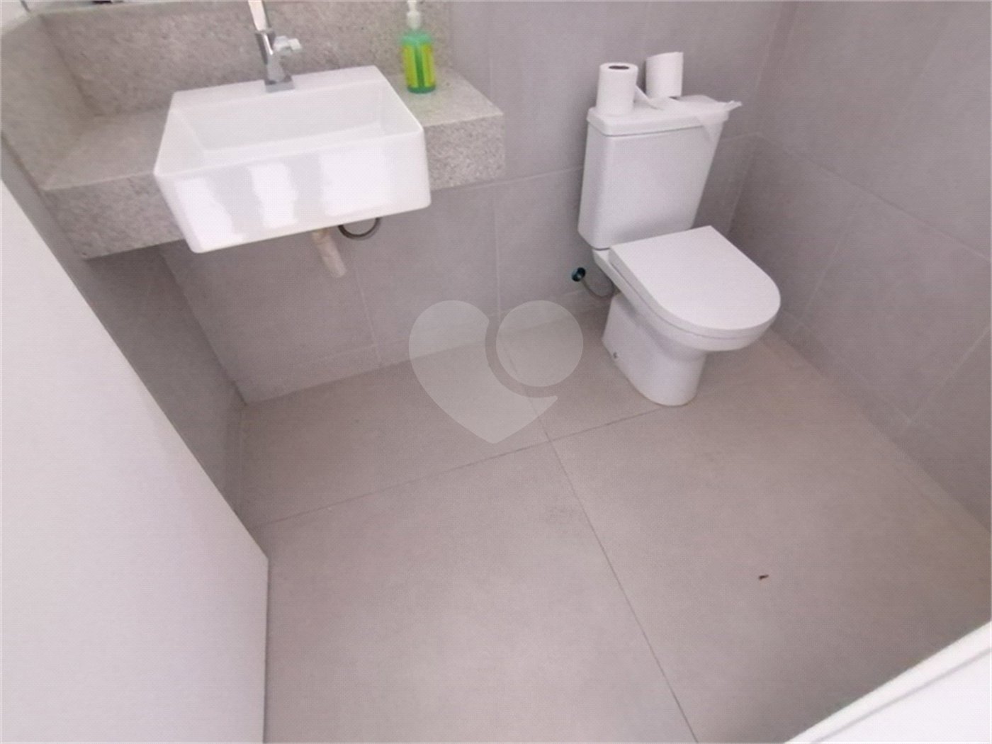Apartamento à venda com 3 quartos, sendo 1 suíte, em Jardim Paulista, São Paulo, SP