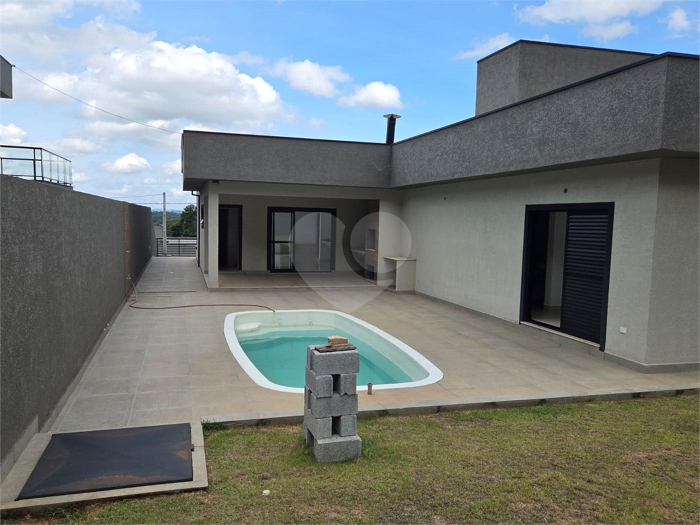 Casa à venda com 4 suítes em Loteamento Residencial Boa Vista, Atibaia, SP