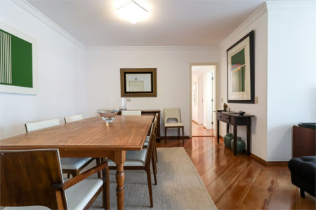 Apartamento à venda com 4 quartos, sendo 2 suítes, em Vila Morumbi, São Paulo, SP