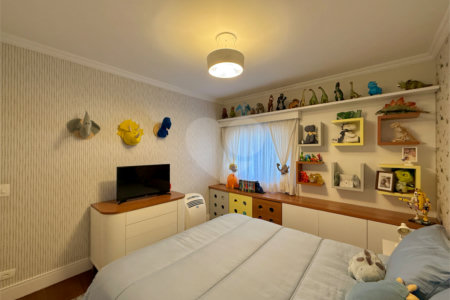 Apartamento à venda com 3 suítes em Campo Belo, São Paulo, SP
