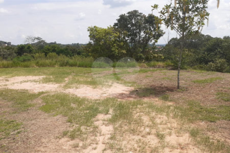 Chácara à venda com 4 quartos, sendo 1 suíte, em Vista Alegre, Vinhedo, SP