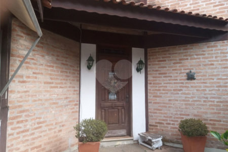 Chácara à venda com 7 quartos, sendo 3 suítes, em Saboó, São Roque, SP