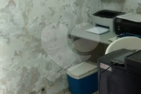 Casa à venda com 4 quartos, sendo 1 suíte, em Parque Vitória, São Paulo, SP
