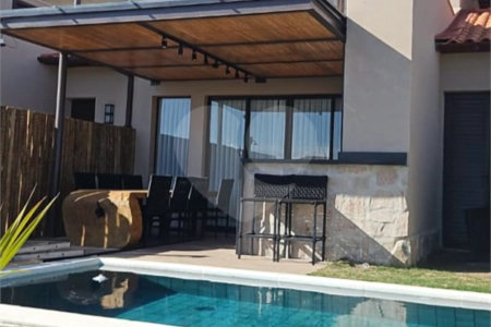 Casa em condomínio à venda com 4 quartos, sendo 3 suítes, em Marina, Armação dos Búzios, RJ