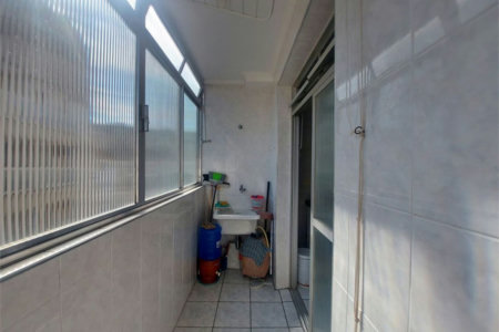 Apartamento com 3 dormitórios à venda, 87 m² por R$ 400.000,00 - Jardim Praiano - Guarujá/SP