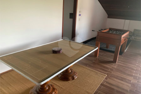 Chácara à venda com 4 quartos, sendo 2 suítes, em Parque Valinhos, Valinhos, SP