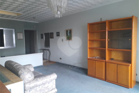 Sobrado à venda com 2 quartos em Vila Maria Alta, São Paulo, SP