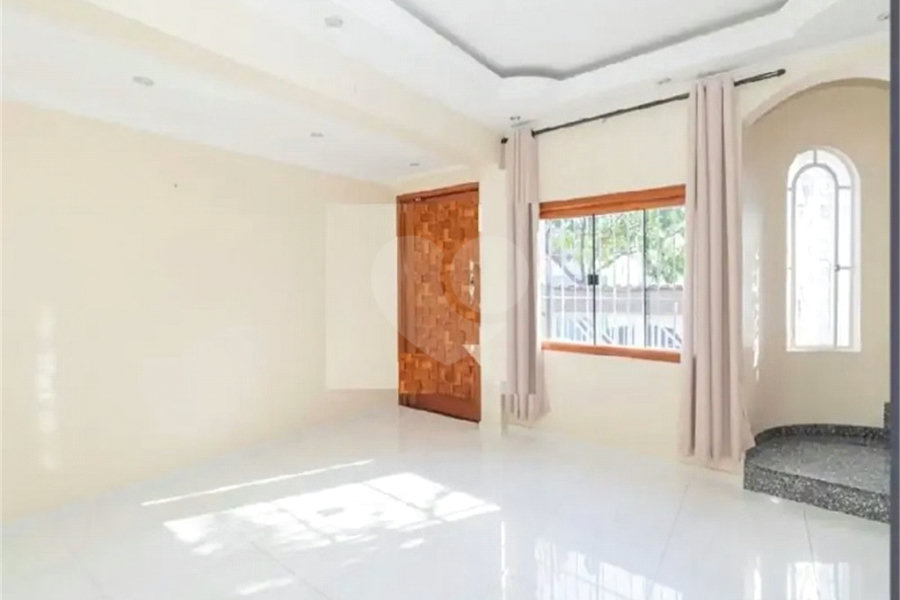 Casa à venda com 3 quartos, sendo 1 suíte, em Vila Maria, São Paulo, SP