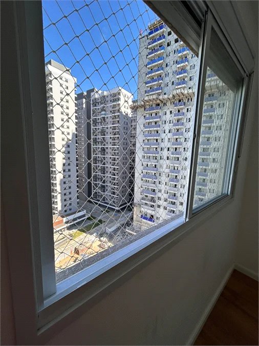 Apartamento à venda com 3 quartos, sendo 1 suíte,  em Vila Andrade, São Paulo, SP