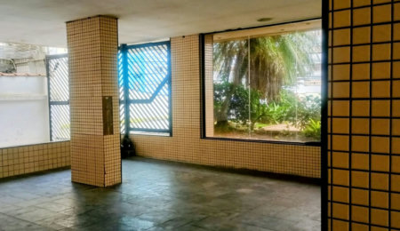 Apartamento com 3 dormitórios para alugar, 140 m² por R$ 3.850,00/mês - Itararé - São Vicente/SP