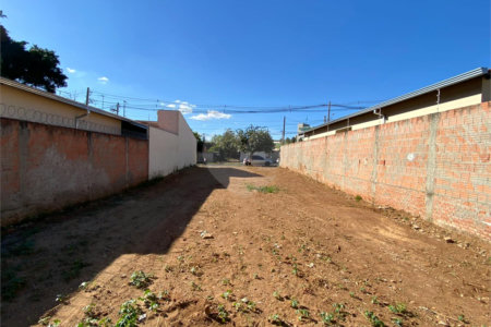 Terreno para venda no bairro Parque Industrial