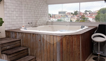 Apartamento à venda com 3 suítes em Vila Independência, Sorocaba, SP