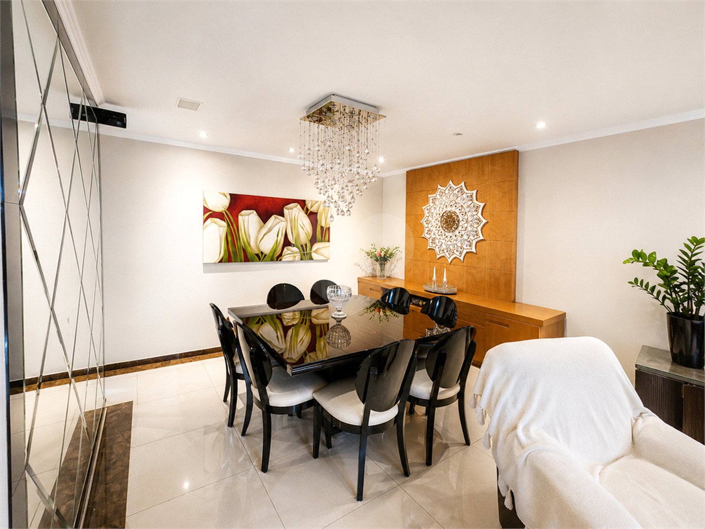 Apartamento à venda com 4 quartos, sendo 3 suítes, em Perdizes, São Paulo, SP