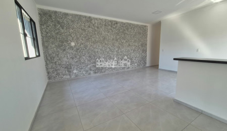 Casa térrea à venda com 3 quartos, sendo 1 suíte, em Vila Bonsai, Atibaia - SP